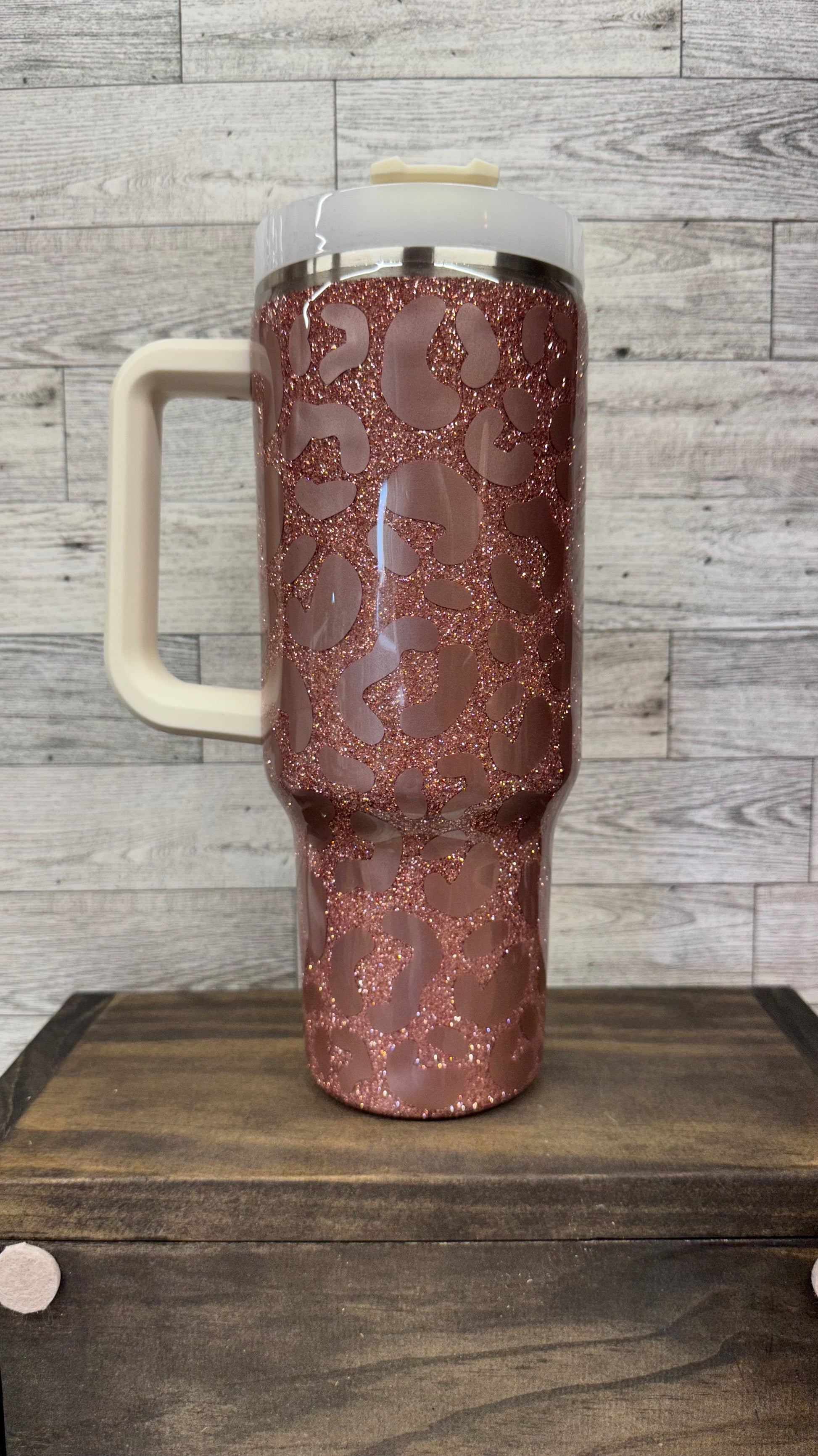 Gold rose Stanley tumbler cup, SHOP THE LINK